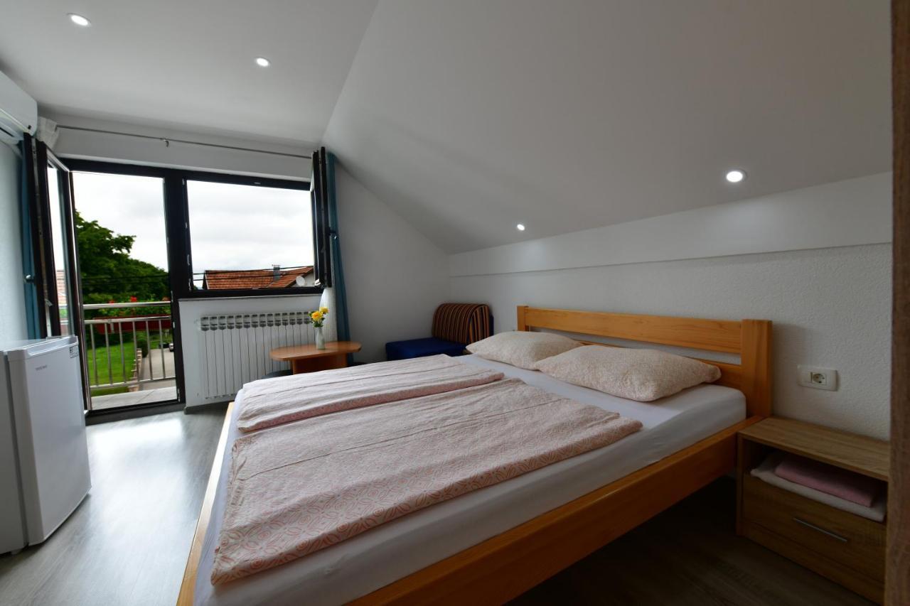 Hotel House Marinic à Grabovac  Extérieur photo