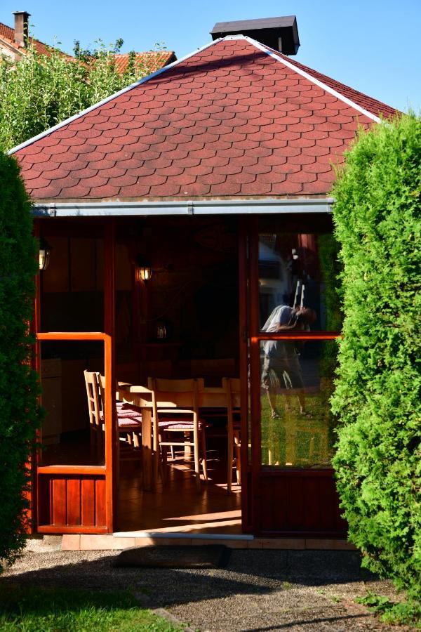 Hotel House Marinic à Grabovac  Extérieur photo